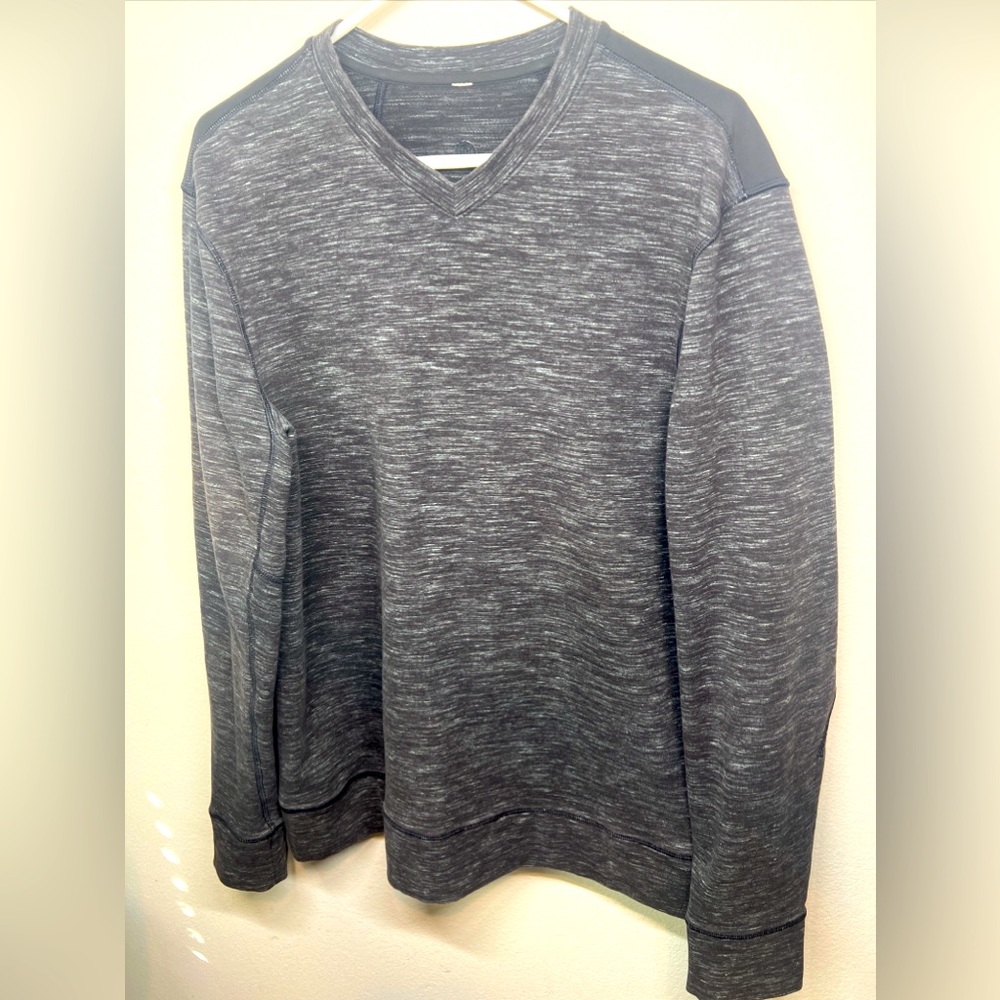 Lululemon mans transit long sleeve sweater